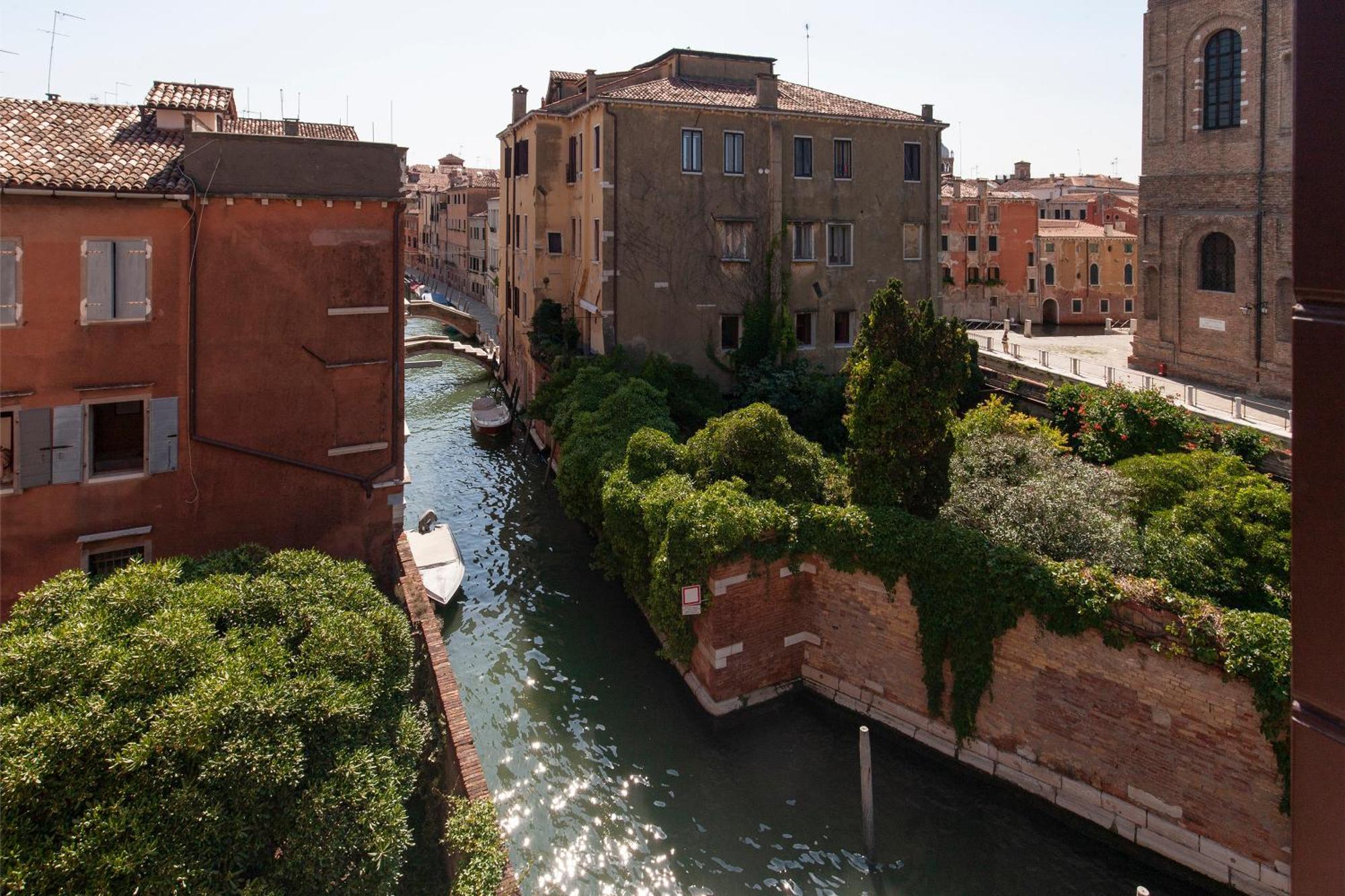 Luxury Pesaro Papafava Apartment Venedig
